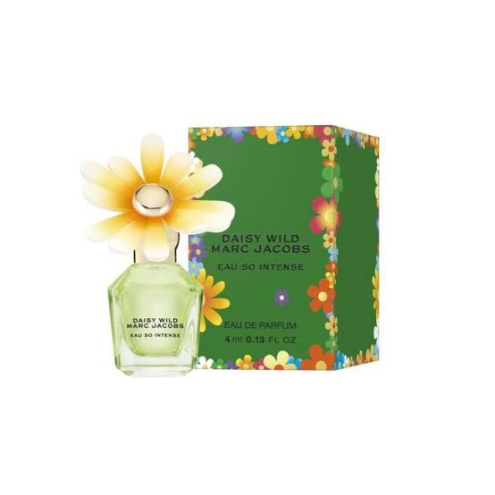 Marc Jacobs Daisy Wild Eau So Intense Eau de Parfum 4ml miniature for women, vibrant and floral feminine fragrance in a compact bottle